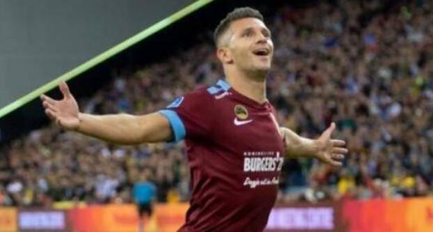 场上还是商 场上还是商