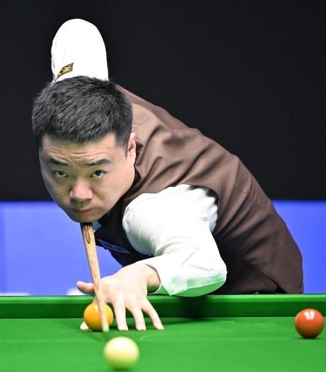 例子是他带 例子是他带