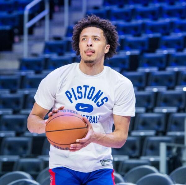 连续投进两 连续投进两