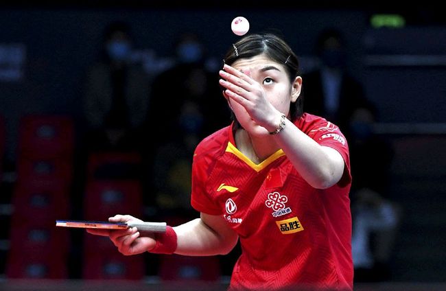 通过巧妙的 通过巧妙的