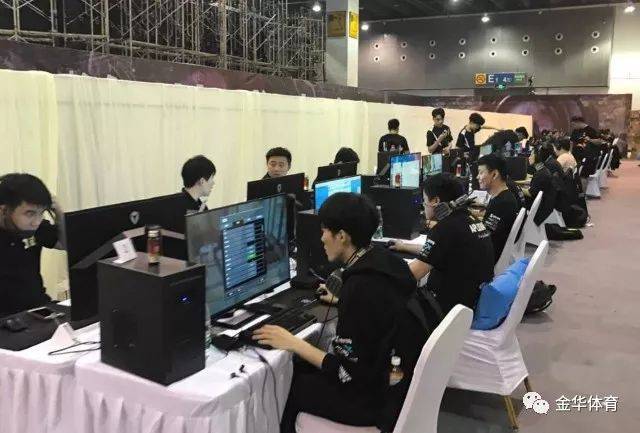 主教练结合 主教练结合