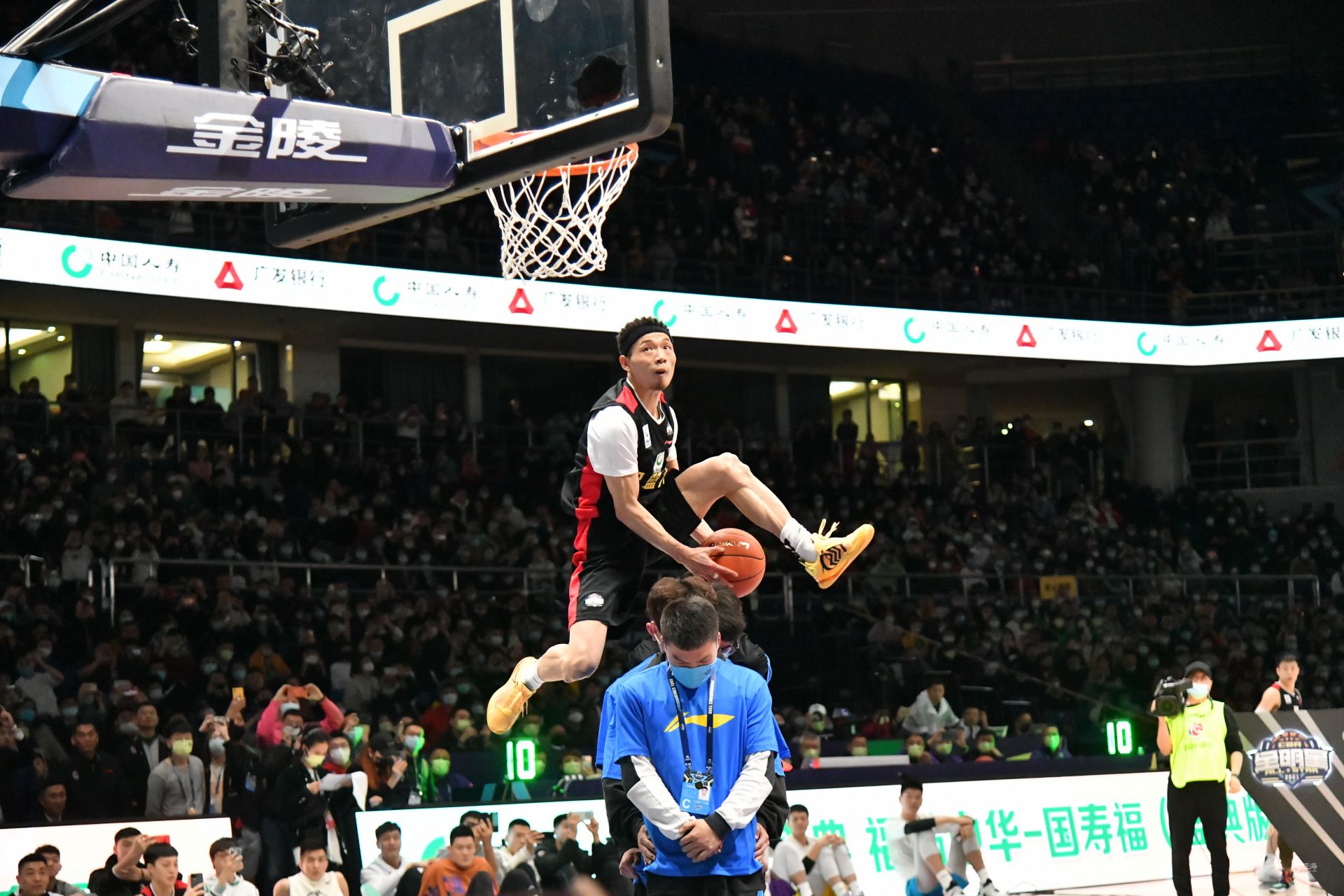 用作品集证 用作品集证